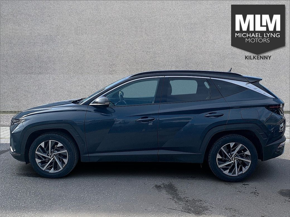 2022 Hyundai Tucson - image 5