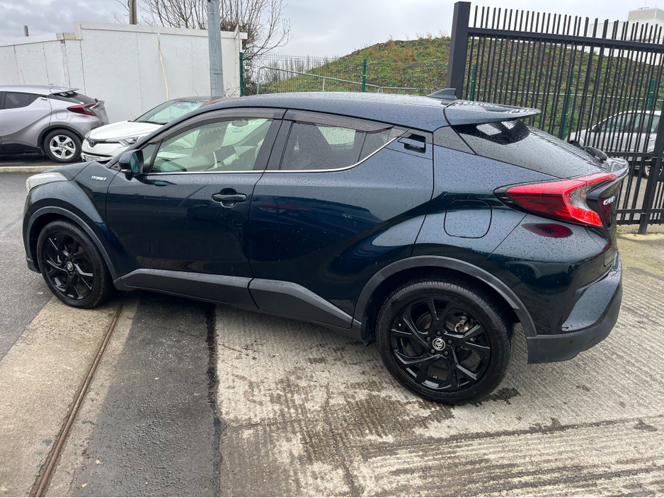 2019 Toyota C-HR 1.8 HYBRID AUTO LOW KM HIGH SPEC €20,950