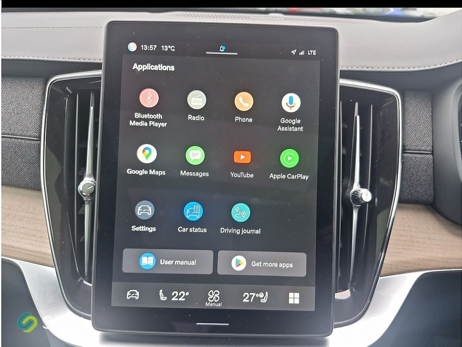 2025 Volvo XC90 - image 13