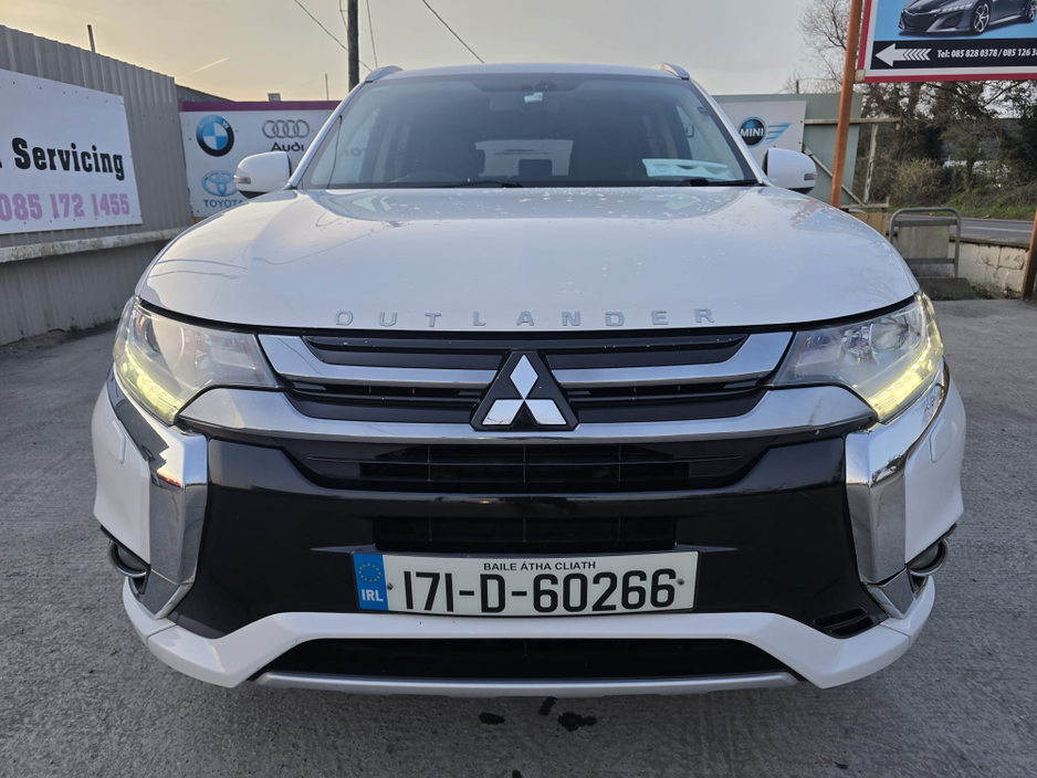 2017 Mitsubishi Outlander - image 7