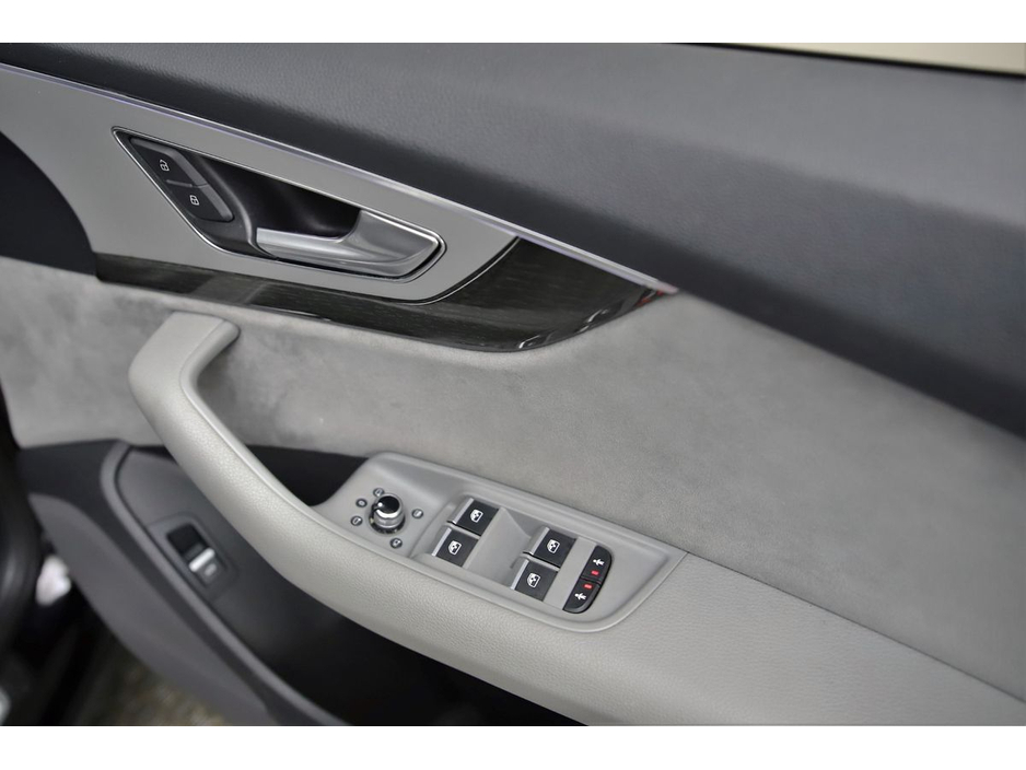 2018 Audi Q7 3.0TDI 218BHP QUATTRO TIPTRONIC SE BUSINESS *FULL GREY LEATHER* €38,890