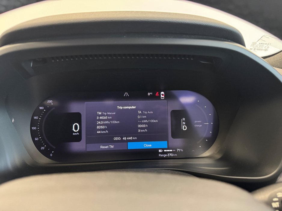 2023 Volvo XC40 - image 20