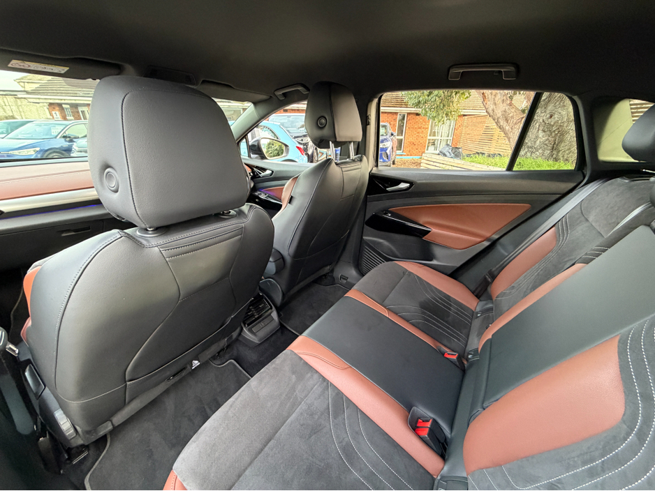 2022 Volkswagen ID.4 PRO 128 KW LIFE DX 77KWH 174BHP €22,750