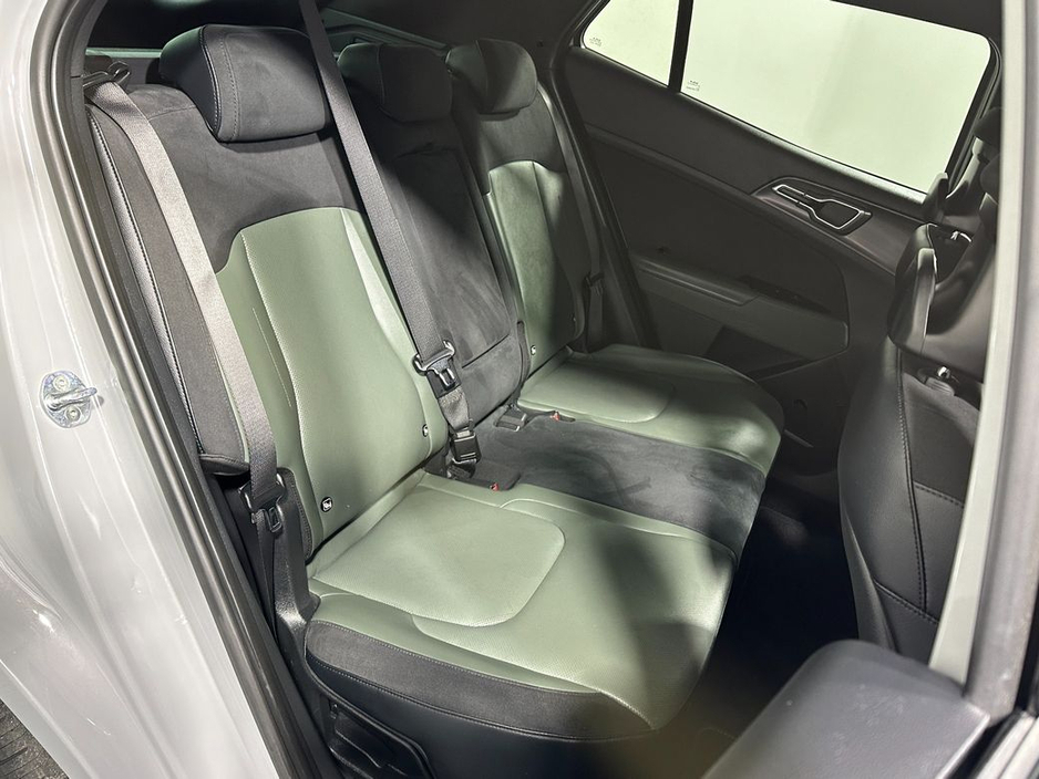 2024 Kia Sportage - image 11
