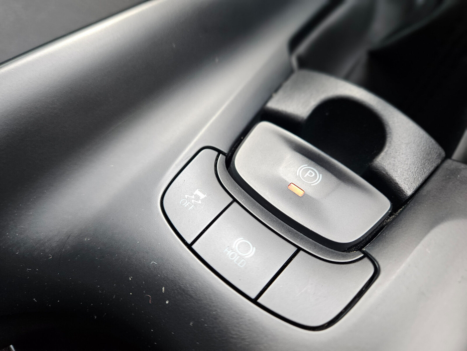 2018 Toyota C-HR - image 15