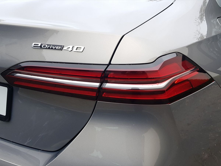 2025 BMW i5 - image 18