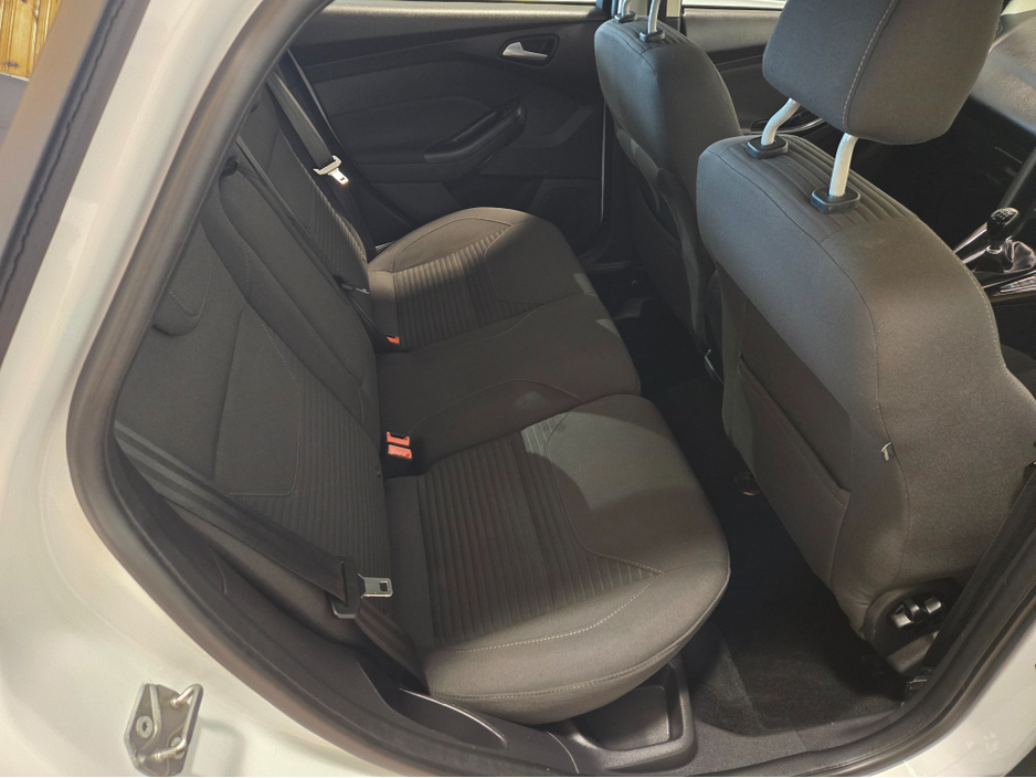 2016 Ford Focus TITANIUM 1.5 TD 95PS 6SPEED 4DR €11,750