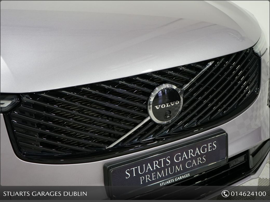 2025 Volvo XC90 - image 31