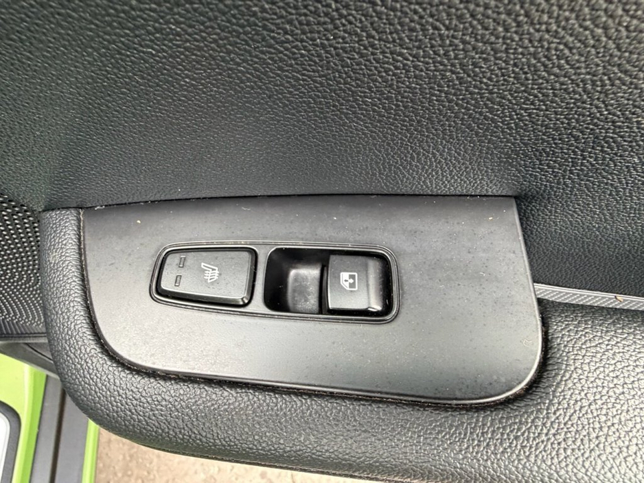 2023 Kia XCeed - image 27