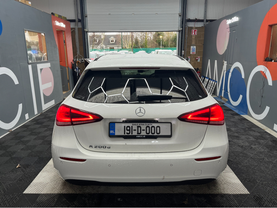 2019 Mercedes-Benz A Class €23950! 2019 MERCEDES-BENZ A200D 2.0 AUTOMATIC / CRUISE CONTROL / REVERSE CAMERA / ELECTRIC MEMORY & HEATED SEATS / PADDLE SHIFTERS AND MORE €23,950