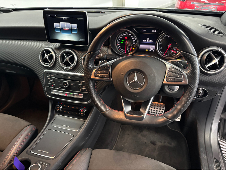 2016 Mercedes-Benz A Class - image 10