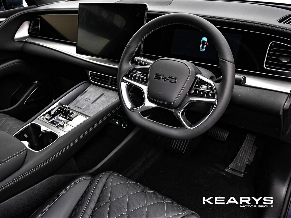 2025 BYD Sealion 7 - image 11