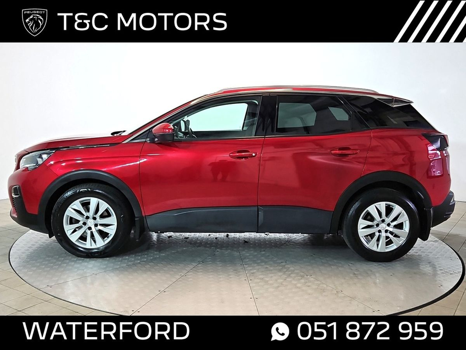 2020 Peugeot 3008 - image 5