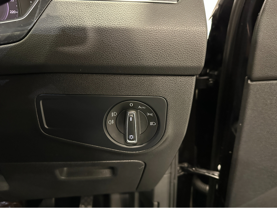 2020 Volkswagen Tiguan HIGHLINE 2.0 TDI MANUAL LOW KMS 150HP VW/AUDI SPECIALISTS WWW.DENISDARCYCARS.IE