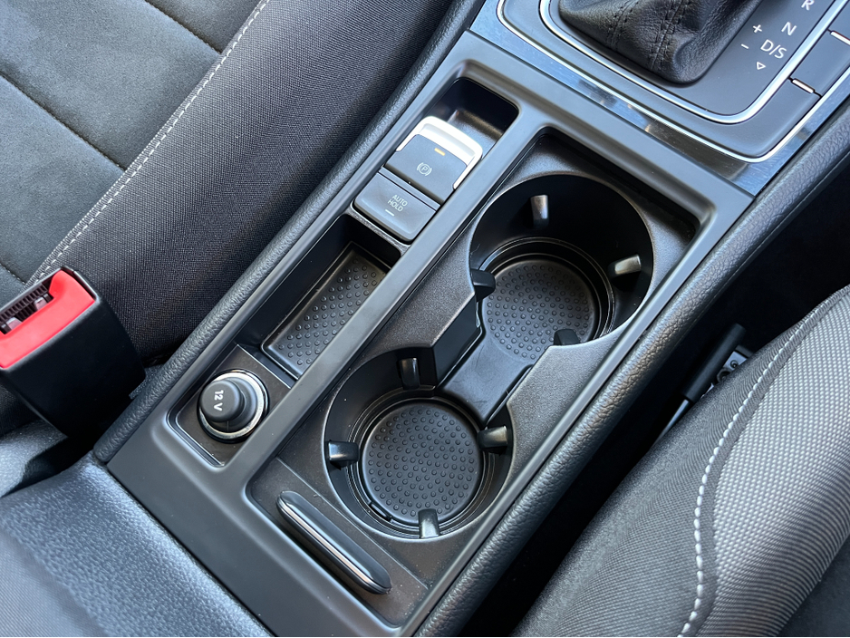 2019 Volkswagen Golf HIGHLINE AUTOMATIC 1.4 PETROL //LOW MILES//HIGH SPEC//REVERSE CAMERA//KEYLESS ENTRY//ADAPTIVE CRUISE CONTROL// €21,950