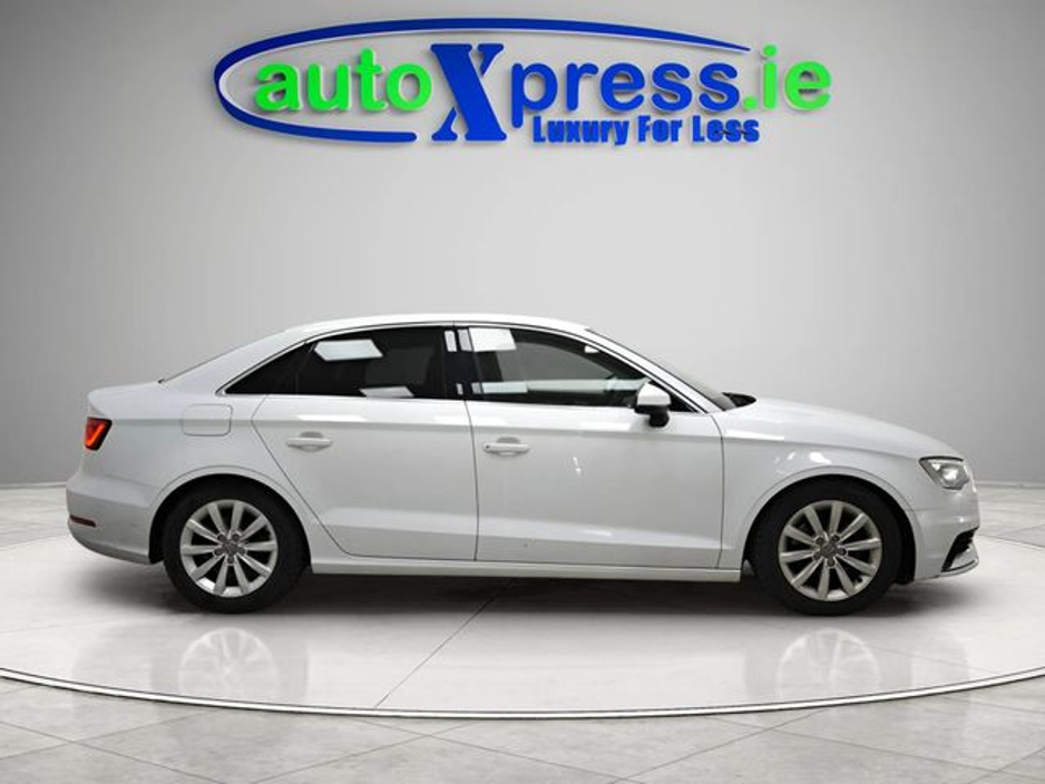 2015 Audi A3 - image 13