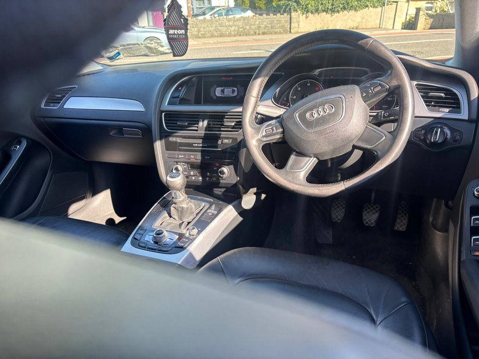 2014 Audi A4 - image 2