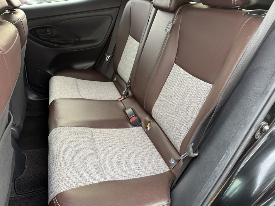 2020 Toyota Yaris Cross - image 10