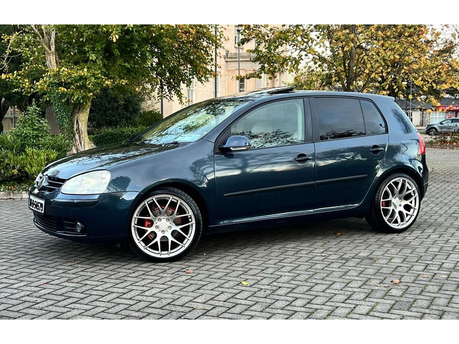 2004 Volkswagen Golf 1.6 COMFORT 5DR 102BHP €3,950