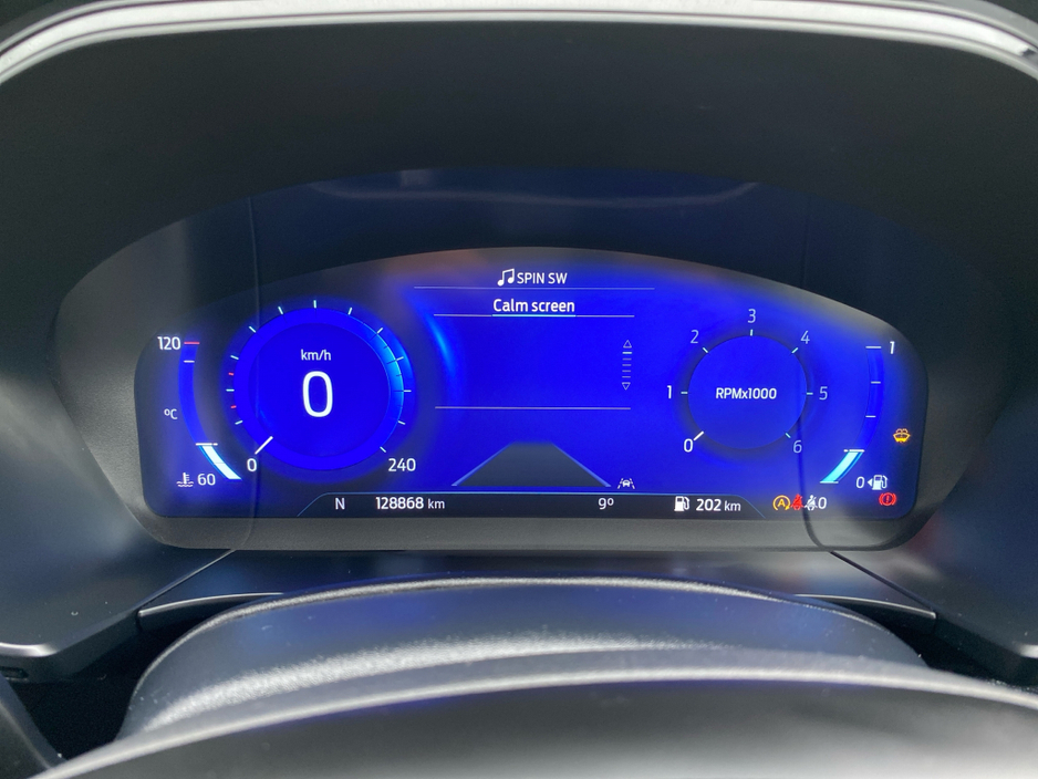 2021 Ford Kuga - image 10