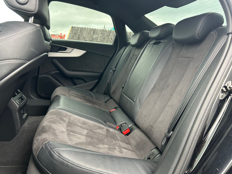 2018 Audi A4 - image 18