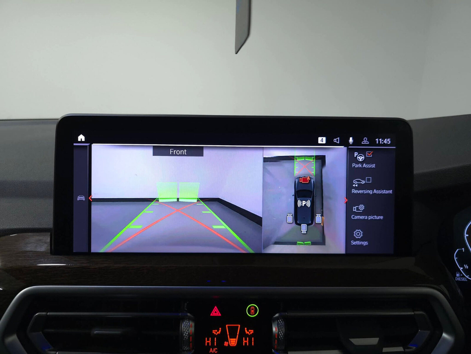 2021 BMW X3 - image 24