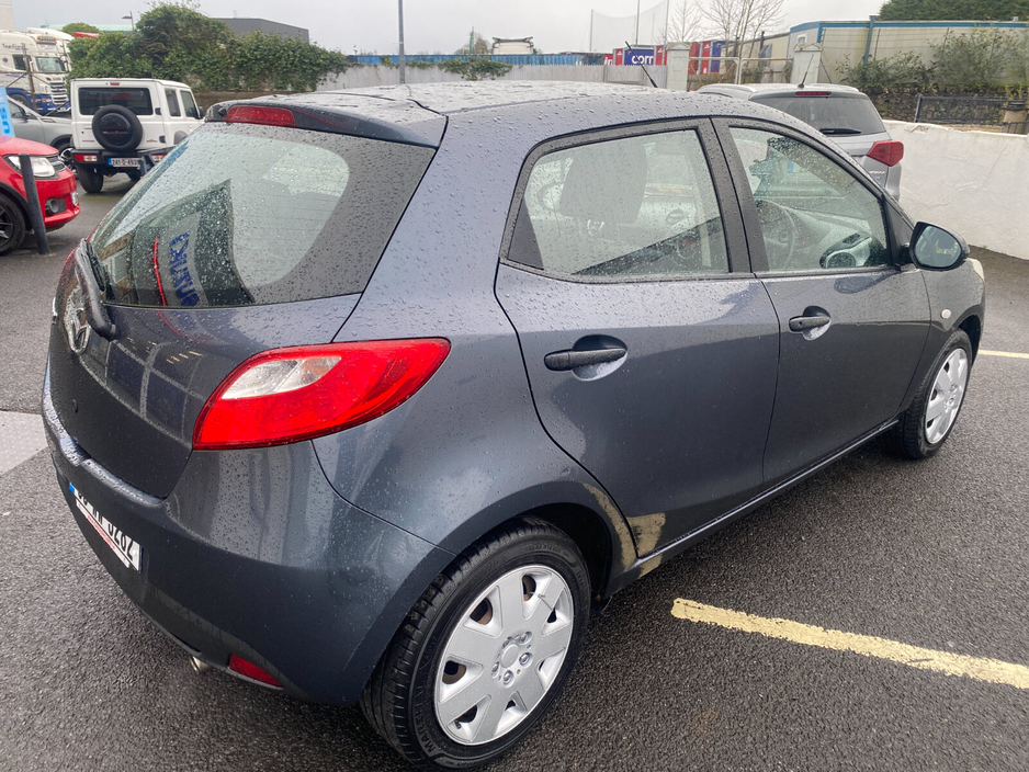 2008 Mazda Mazda2 - image 7