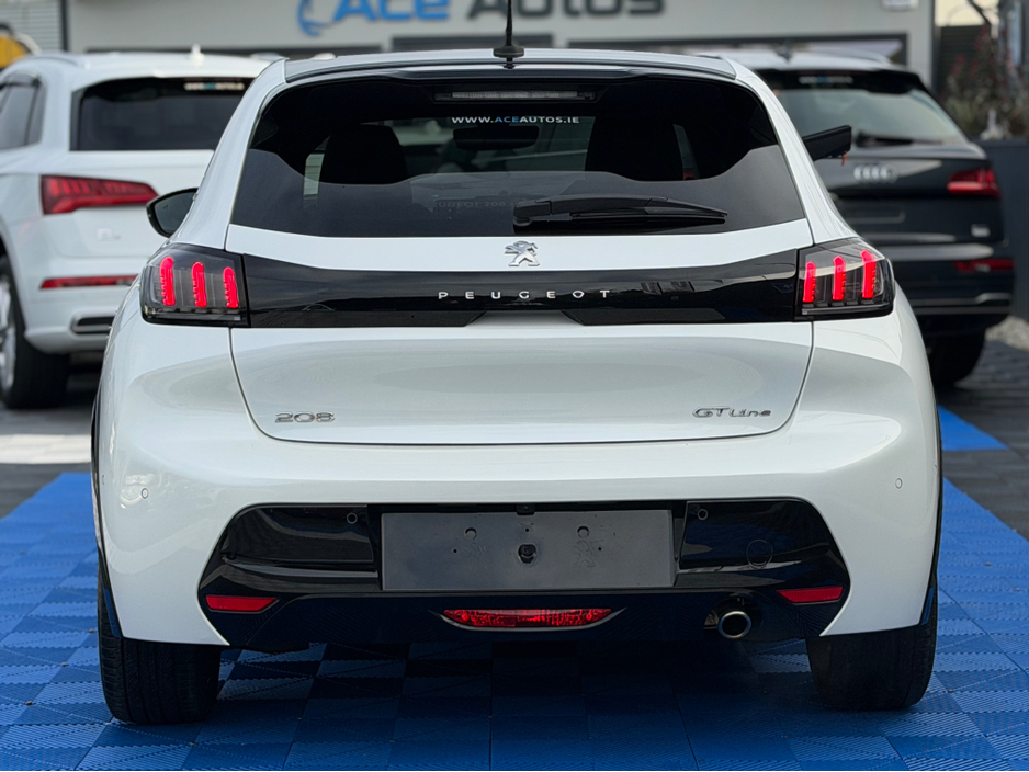 2020 Peugeot 208 - image 6