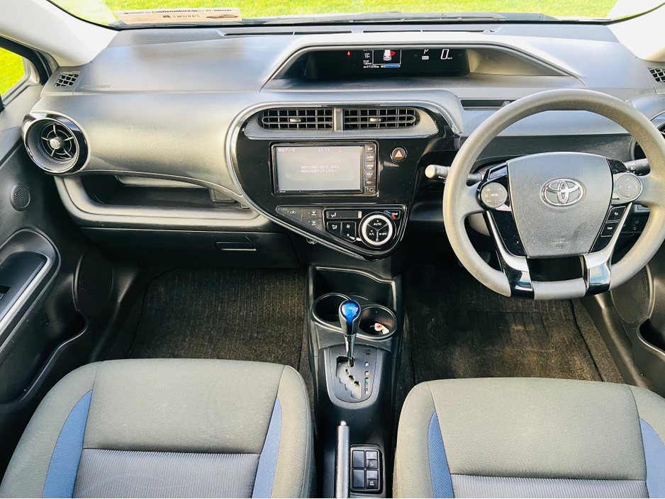 2019 Toyota Aqua - image 18