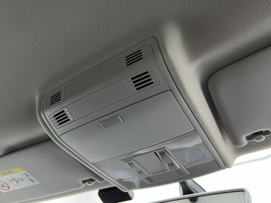 2018 Volkswagen Polo - image 18