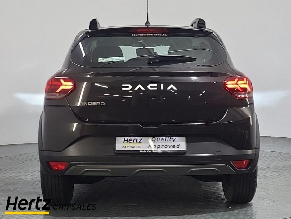 2023 Dacia Sandero Stepway - image 4