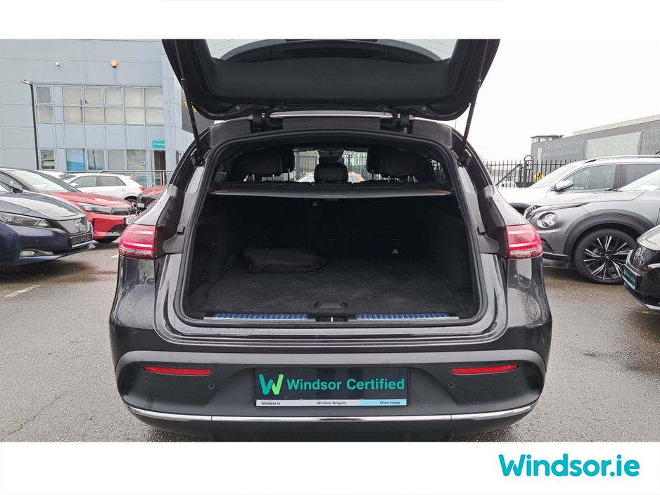 2023 Mercedes-Benz EQC Eqc 400 Amg Line Edition 4Matic 80kWh Electric €39,995