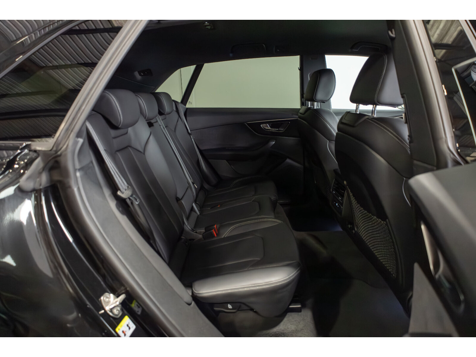 2023 Audi Q8 3.0TFSI e 55 S Line €74,950