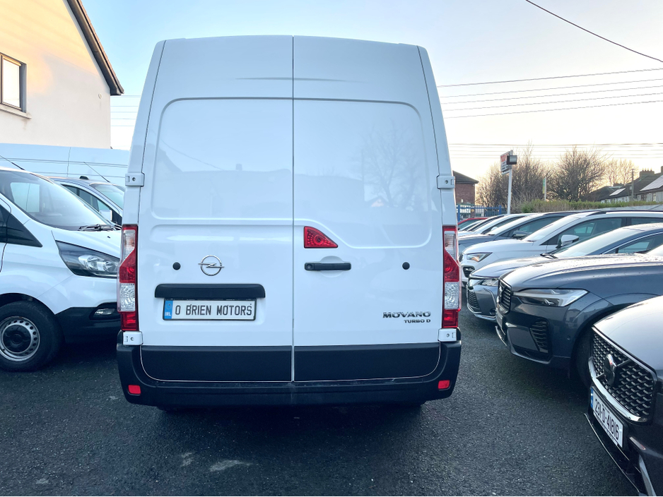 2022 Opel Movano L3H2 3500 2.3 CDTI 135BHP LWB €17,000