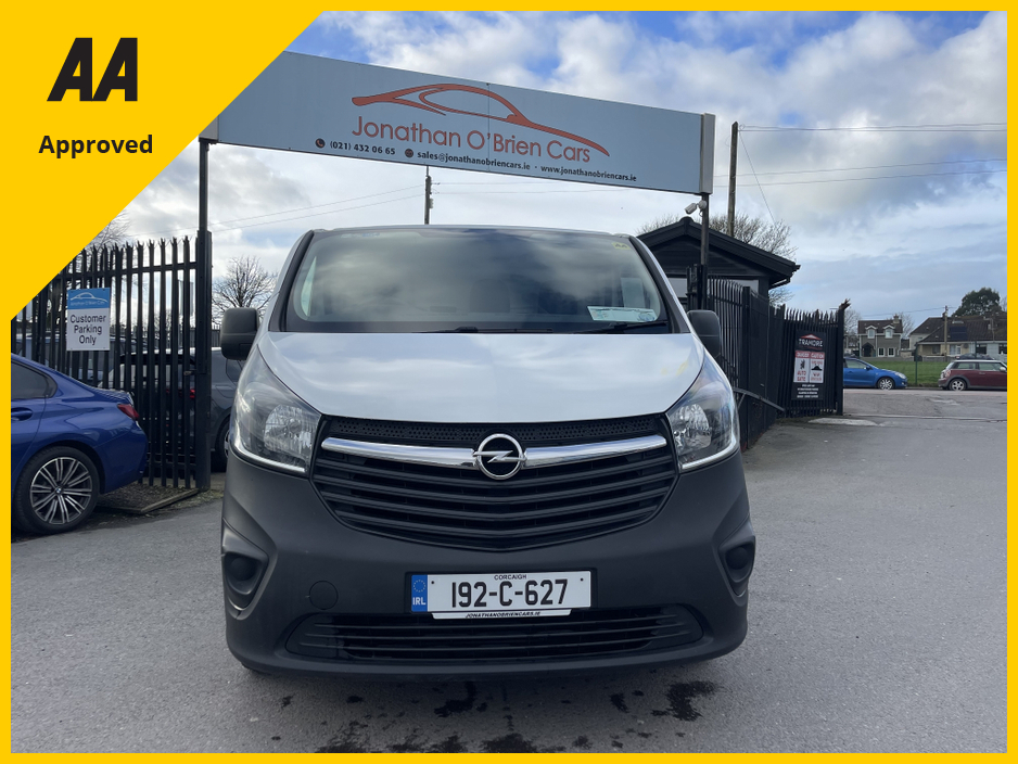 2019 Opel Vivaro - image 15