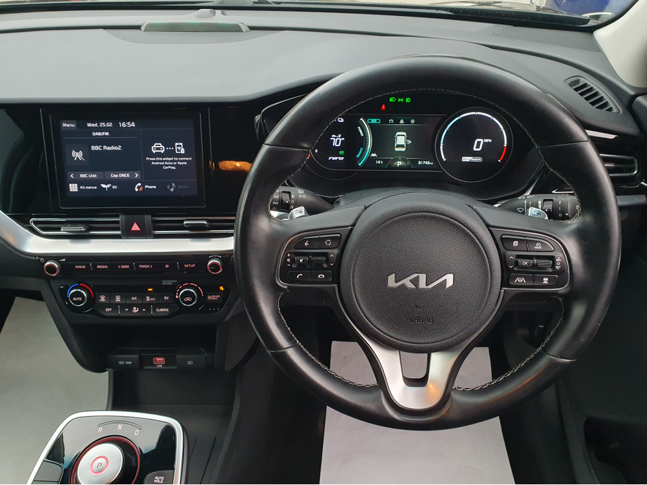 2022 Kia e-Niro - image 17