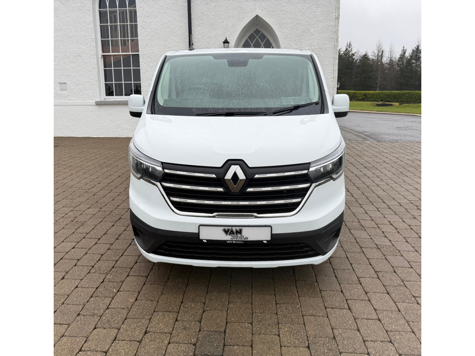 2023 Renault Trafic SL28 SporBUSINESS PLUS DCI €22,995