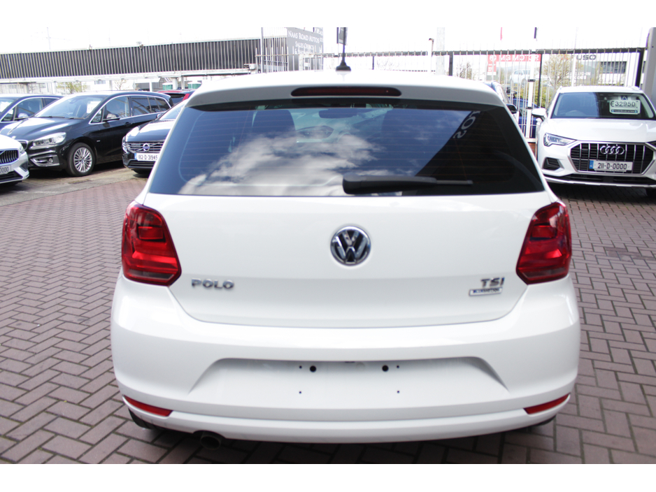 2018 Volkswagen Polo - image 5