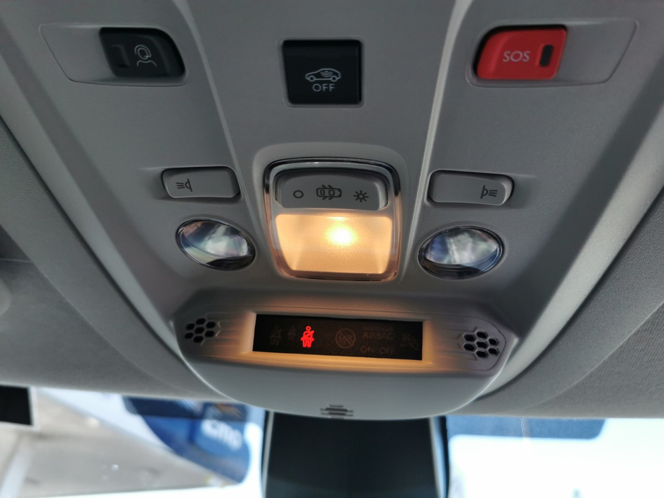 2026 Citroen Berlingo - image 10