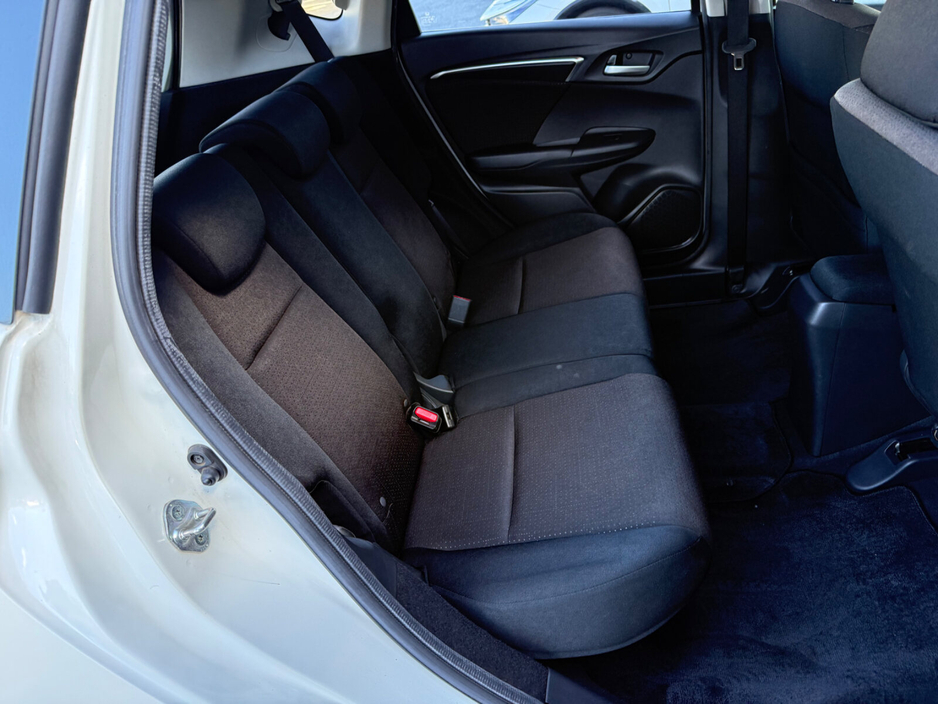 2015 Honda Fit - image 22