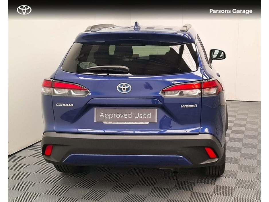 2024 Toyota Corolla Cross - image 4