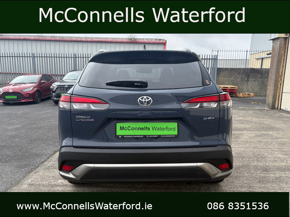 2023 Toyota Corolla Cross - image 5