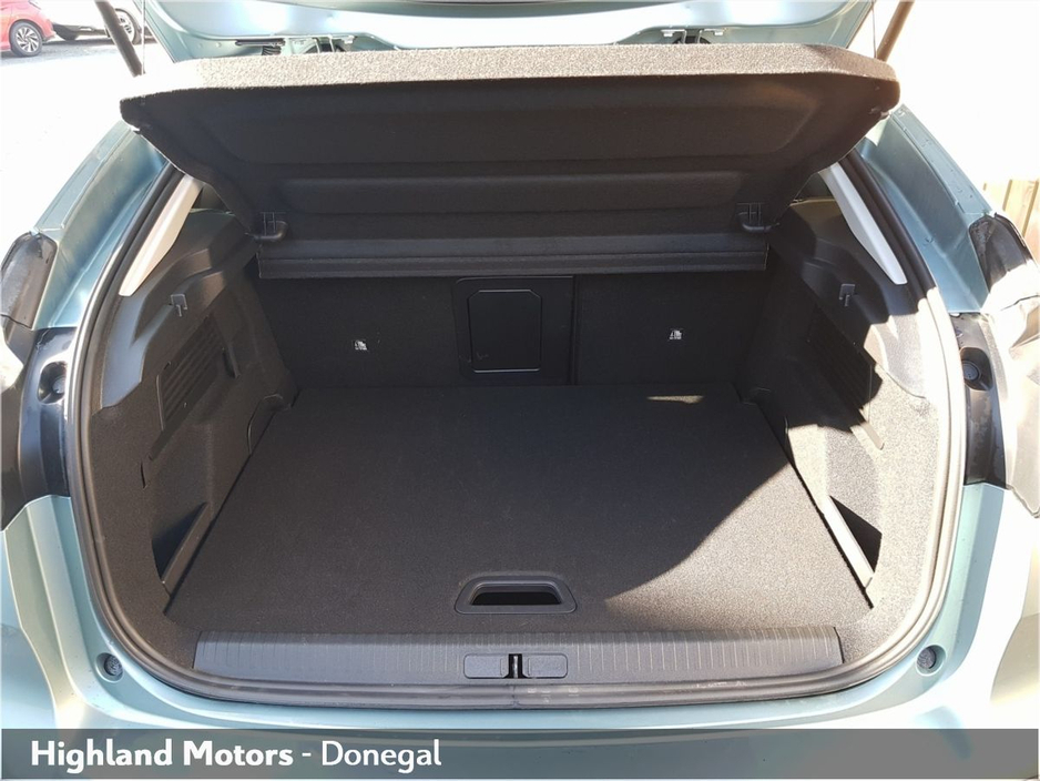 2024 Citroen C4 - image 14