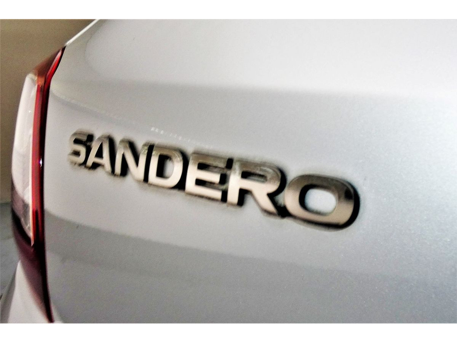 2017 Dacia Sandero Stepway - image 28