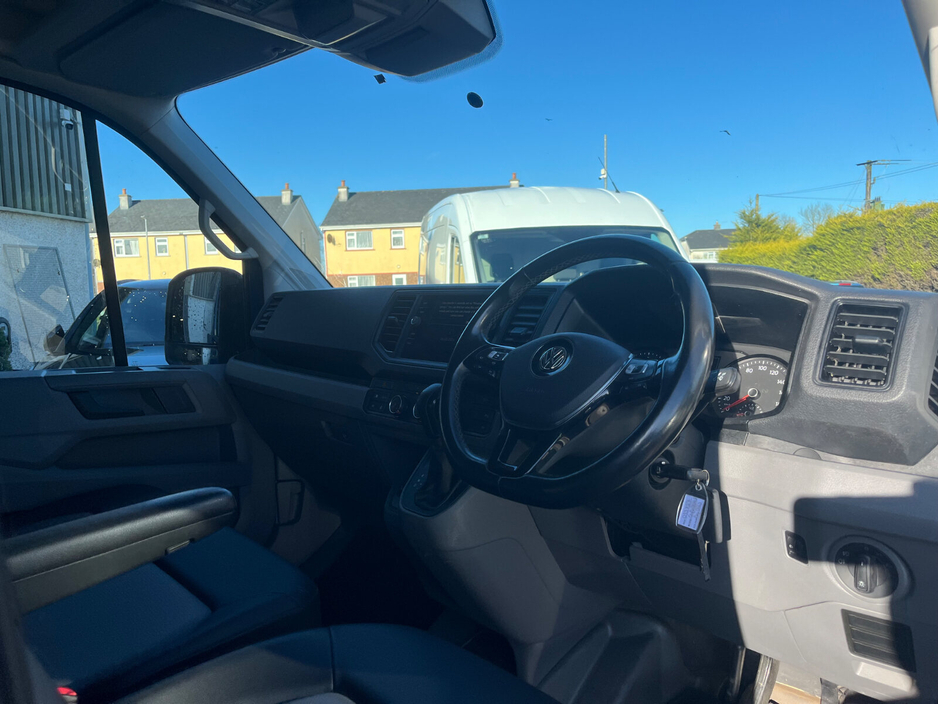 2022 Volkswagen Crafter - image 12