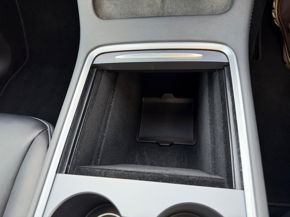 2023 Tesla Model Y - image 31