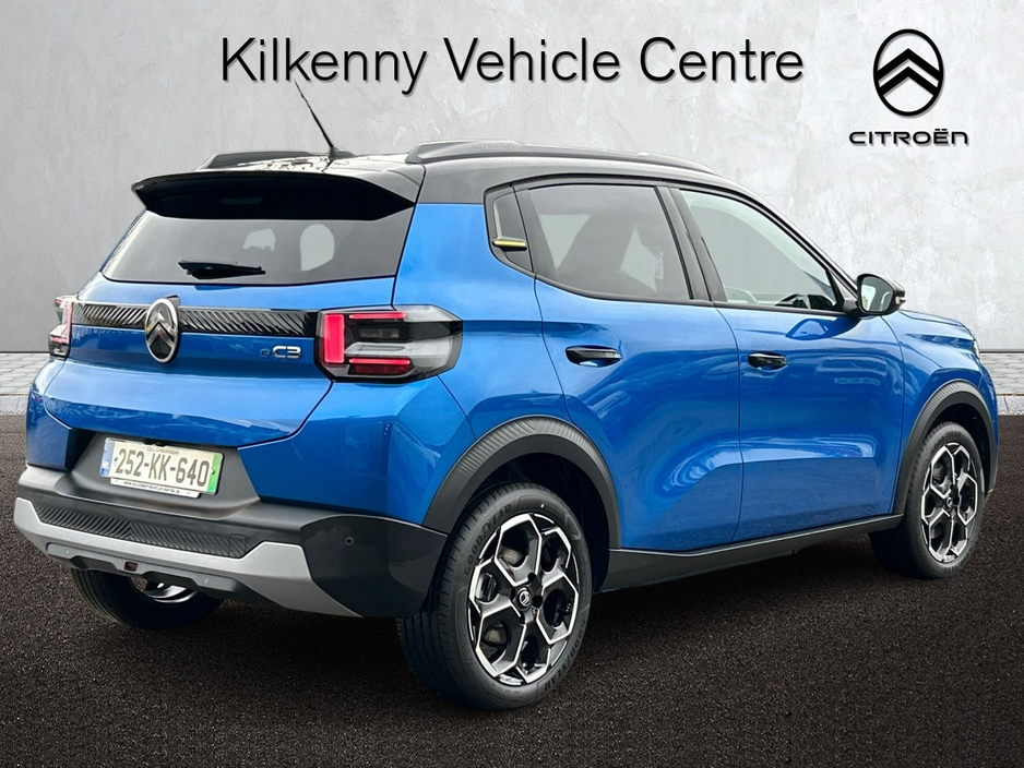 2025 Citroen C3 - image 8