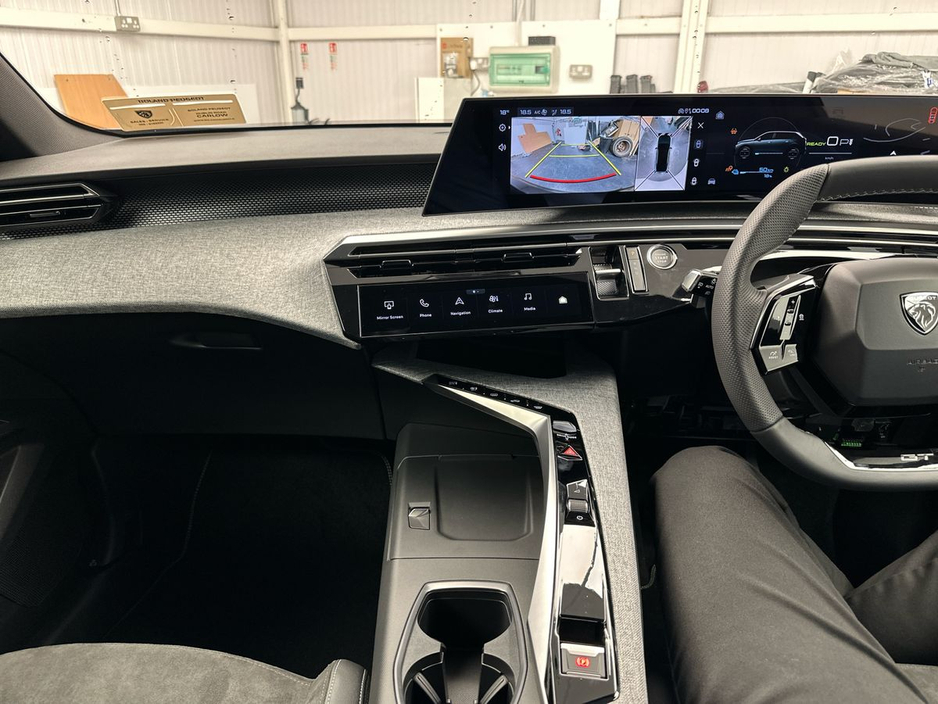 2026 Peugeot 5008 - image 19