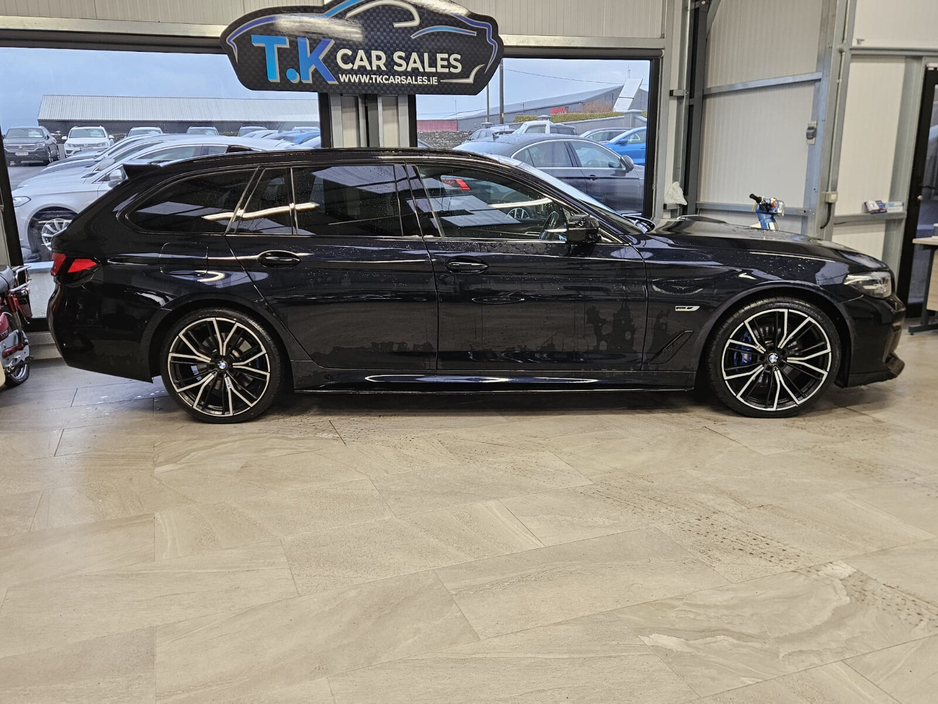 2023 BMW 5 Series 530e xDrive M Sport €39,950