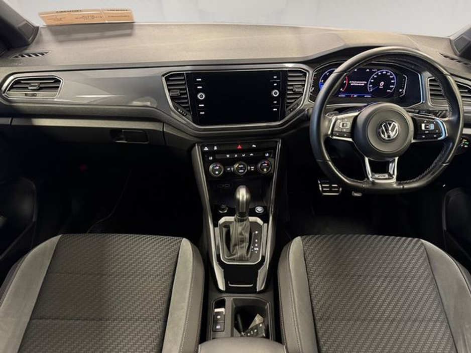 2020 Volkswagen T-Roc - image 15